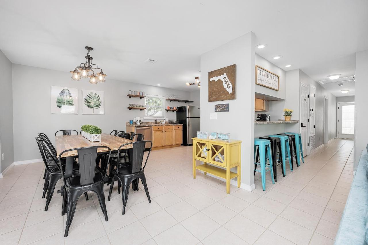 Private Beach Access, Fenced Yard & Pet Friendly, Pool, Cabana Life Beach House Destin Bagian luar foto