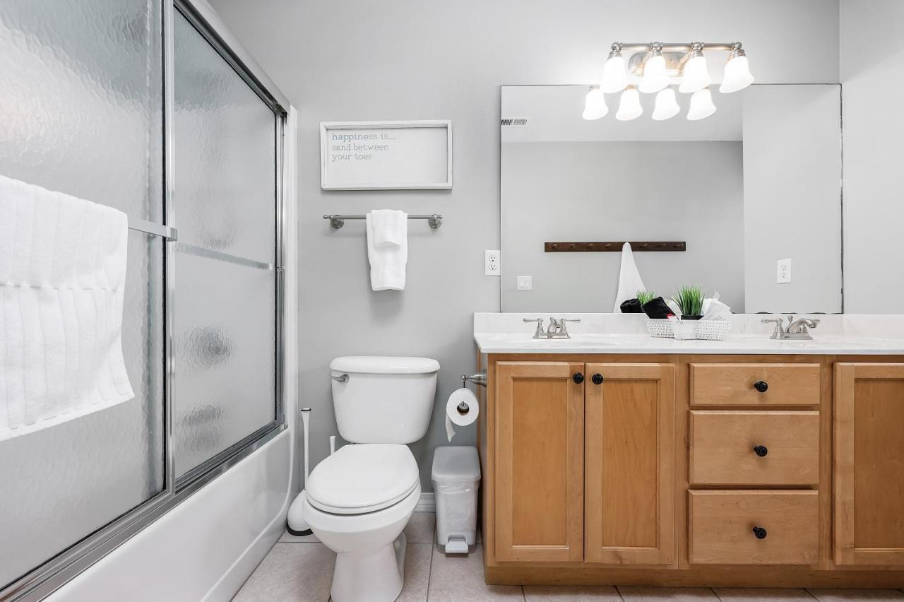 Private Beach Access, Fenced Yard & Pet Friendly, Pool, Cabana Life Beach House Destin Bagian luar foto